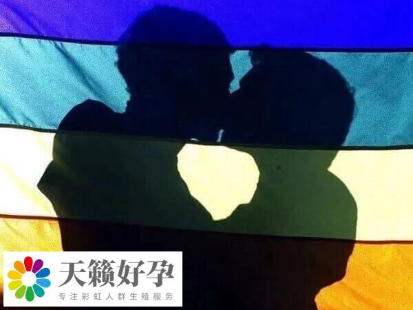 女同恋可以做美国做试管